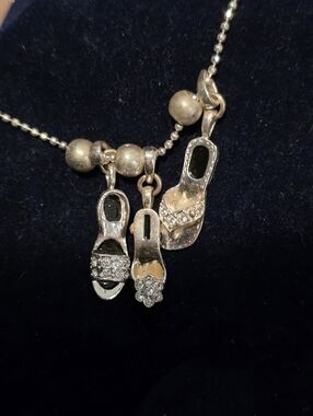 Flip Flop Shoe charm necklace.